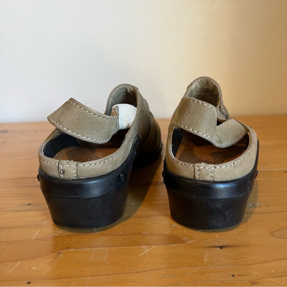 Ariat Women Slingback Fisherman Suede Sandals - Picture 4 of 11